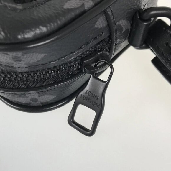 LOUIS VUITTON Monogram Eclipse Pochette Volga M68321 Second bag - Picture 8 of 15